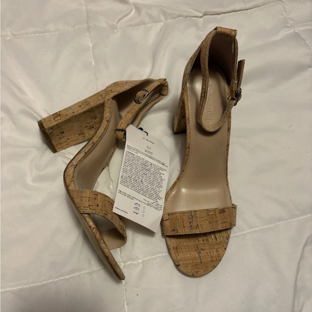 The Drop Beige Cork Sandals